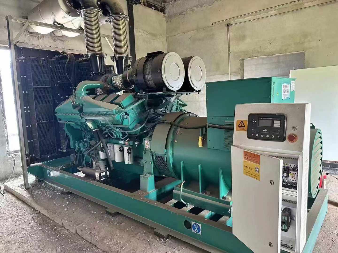 正宁无功补偿装置的性能评估需要考虑哪些因素？